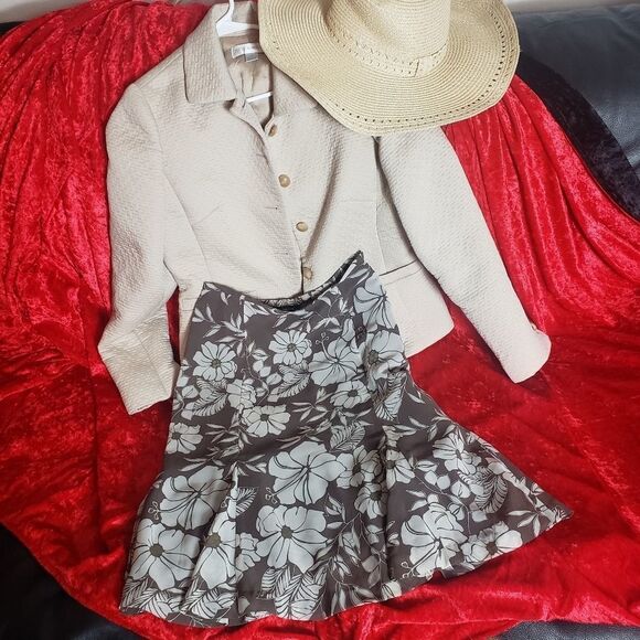 Floral BOHO skirt  - Picture 1 of 5